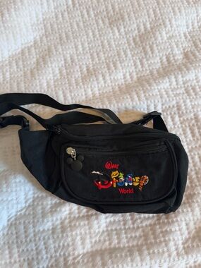 Disney Parks Mickey Mouse Belt Bag Fanny Pack Black Crossbodyt